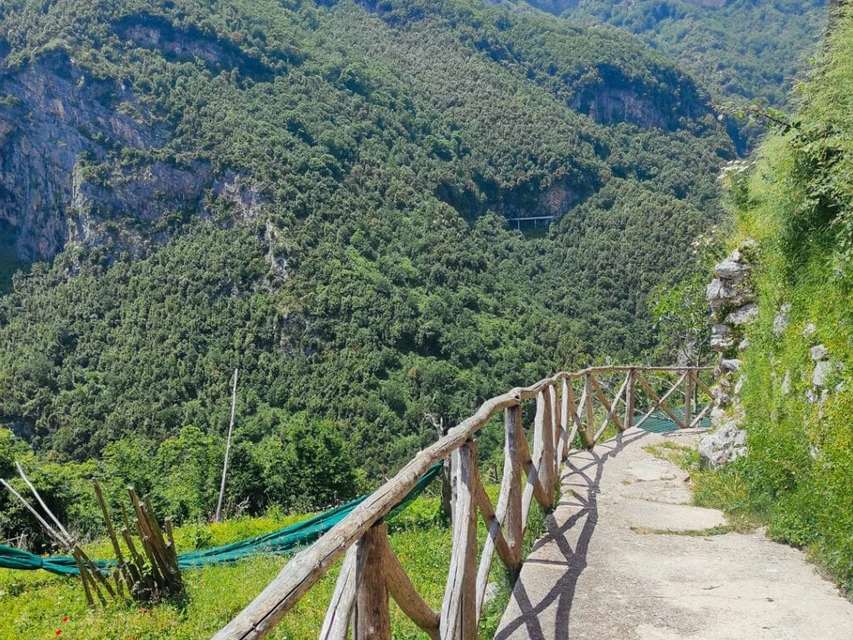 Amalfi Atrani2-costa-natura-trekking