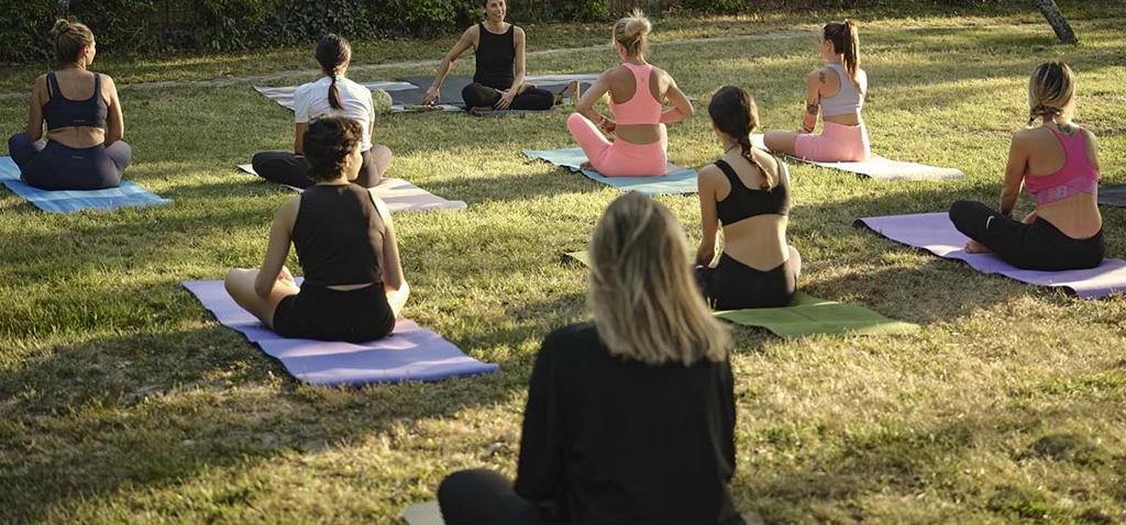 YogaTrek Agerola Parco Colonia Montana, Monte Murillo.  Domenica 21 Settembre 2025 -  Lezione di yoga + Escursione